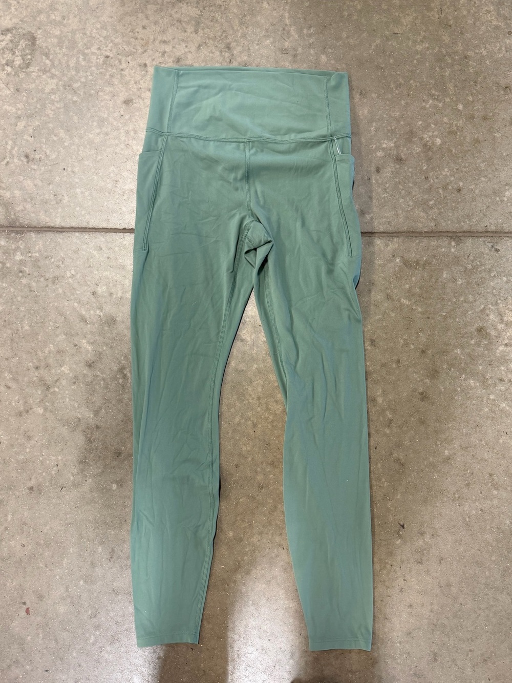 All in Motion High-Waist Leggings in Sage Green